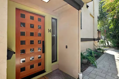 14 Corte Real Ct, Greenbrae, CA 94904