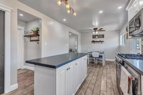 100 Webster St, Vallejo, CA 94591 photo 7