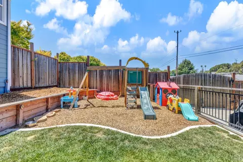 100 Webster St, Vallejo, CA 94591 photo 30