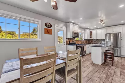 100 Webster St, Vallejo, CA 94591 photo 8