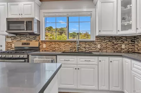 100 Webster St, Vallejo, CA 94591 photo 6