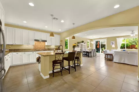 Kitchen - 4905 Couples Cir, Fairfield, CA 94533 photo 1 of 11