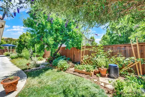 Exterior - 4905 Couples Cir, Fairfield, CA 94533 photo 25 of 28