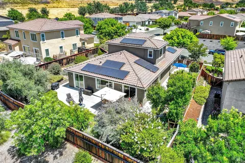 View/Area - 4905 Couples Cir, Fairfield, CA 94533 photo 8 of 13