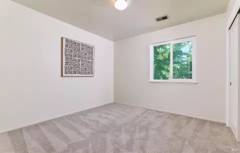 Bedroom - 1325 Angela Ct, Dixon, CA 95620 photo 4 of 4