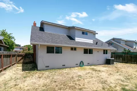239 Begonia Blvd, Fairfield, CA 94533 photo 24