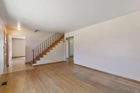 239 Begonia Blvd, Fairfield, CA 94533 photo 14