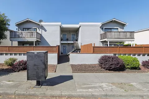 775 Benicia Dr, Santa Rosa, CA 95409