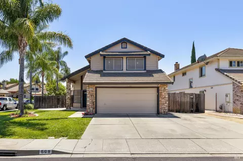509 Regency Cir, Vacaville, CA 95687