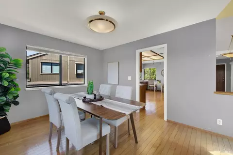 Dining - 25 Knoll Dr, Fairfield, CA 94534 photo 2 of 5