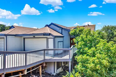 Exterior - 25 Knoll Dr, Fairfield, CA 94534 photo 3 of 21