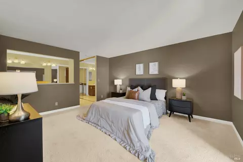 Bedroom - 25 Knoll Dr, Fairfield, CA 94534 photo 1 of 5