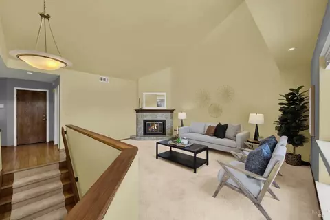 Living - 25 Knoll Dr, Fairfield, CA 94534 photo 1 of 4