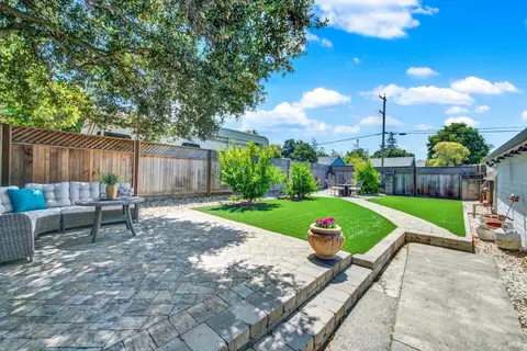 206 E Spring St, Napa, CA 94559 photo 44