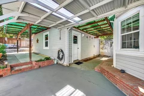 206 E Spring St, Napa, CA 94559 photo 41