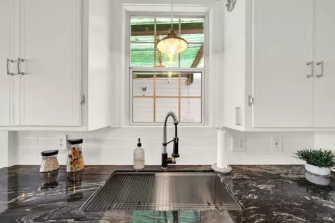 206 E Spring St, Napa, CA 94559 photo 25