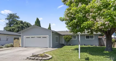 7233 Barbi Ln, Rohnert Park, CA 94928