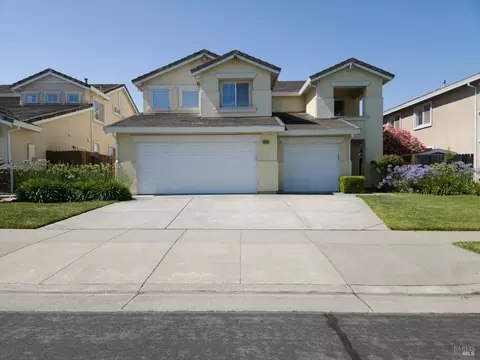 1249 Shoreline Cir, Fairfield, CA 94533