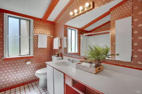 103 Kay Dr, Vallejo, CA 94590 photo 12
