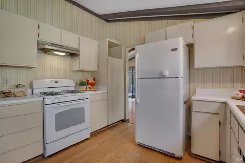 103 Kay Dr, Vallejo, CA 94590 photo 17