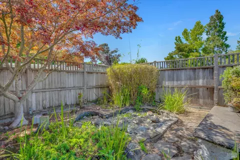 103 Kay Dr, Vallejo, CA 94590 photo 30