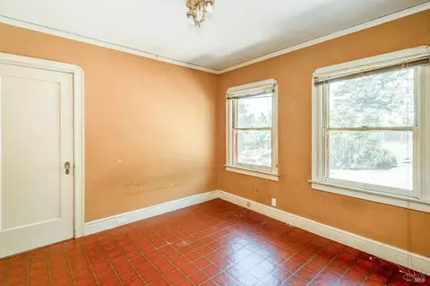 Bedroom - 228 Carter St, Vallejo, CA 94590 photo 2 of 2
