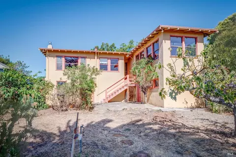 Exterior - 228 Carter St, Vallejo, CA 94590 photo 5 of 9