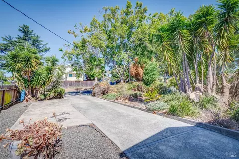 Exterior - 228 Carter St, Vallejo, CA 94590 photo 3 of 9
