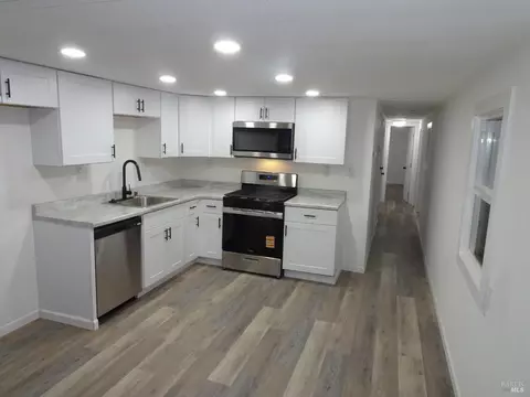 32 Goya Dr, Fairfield, CA 94534