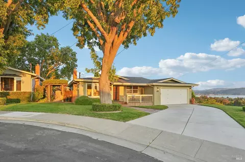 1800 Pacifica Ct, Benicia, CA 94510