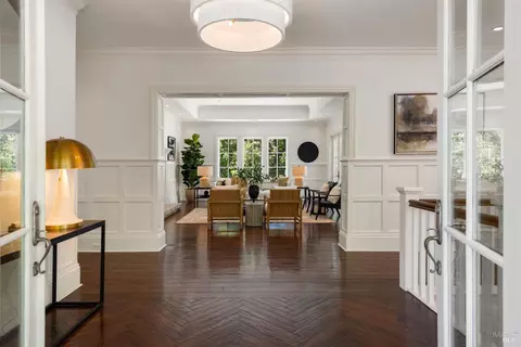 Entry Way - 7 Turnagain Rd, Kentfield, CA 94904 photo 3 of 16