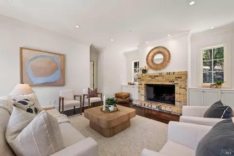 Living - 7 Turnagain Rd, Kentfield, CA 94904 photo 5 of 7