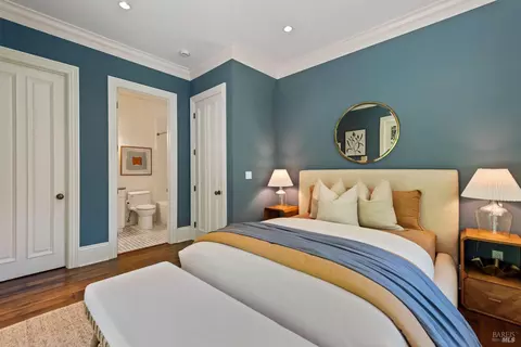 Bedroom - 7 Turnagain Rd, Kentfield, CA 94904 photo 3 of 10