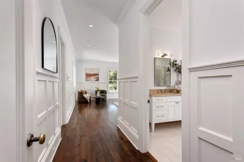 Entry Way - 7 Turnagain Rd, Kentfield, CA 94904 photo 10 of 16