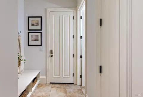 Entry Way - 7 Turnagain Rd, Kentfield, CA 94904 photo 6 of 16
