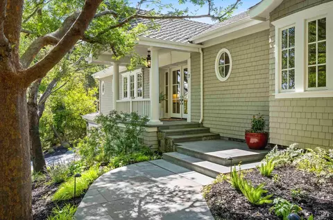 Exterior - 7 Turnagain Rd, Kentfield, CA 94904 photo 6 of 14