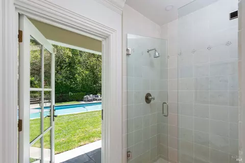 Bath - 7 Turnagain Rd, Kentfield, CA 94904 photo 8 of 8