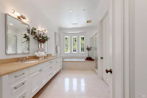 Bath - 7 Turnagain Rd, Kentfield, CA 94904 photo 3 of 8