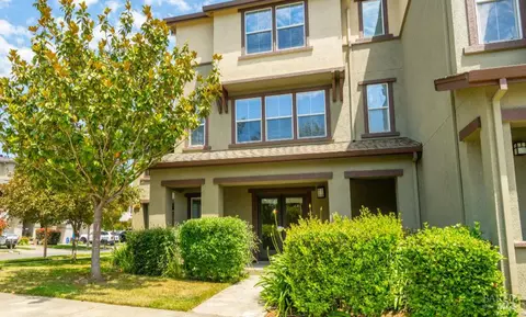 2778 Coleman Glen Ln, Santa Rosa, CA 95404