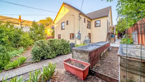 Exterior - 520 Kentucky St, Vallejo, CA 94590 photo 3 of 10