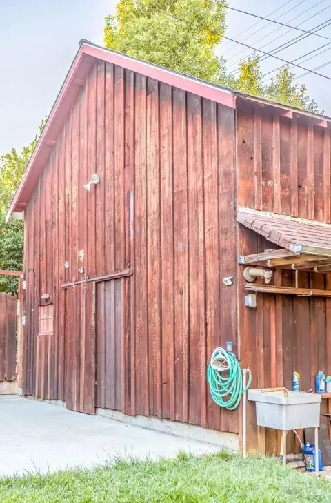 Exterior - 520 Kentucky St, Vallejo, CA 94590 photo 6 of 10