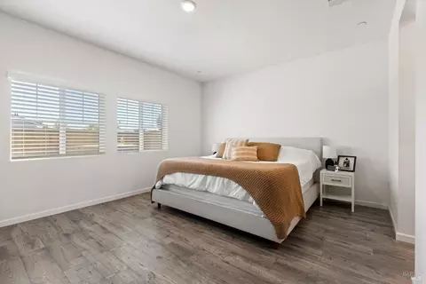 Bedroom - 1765 Butterfly Ln, Dixon, CA 95620 photo 1 of 8