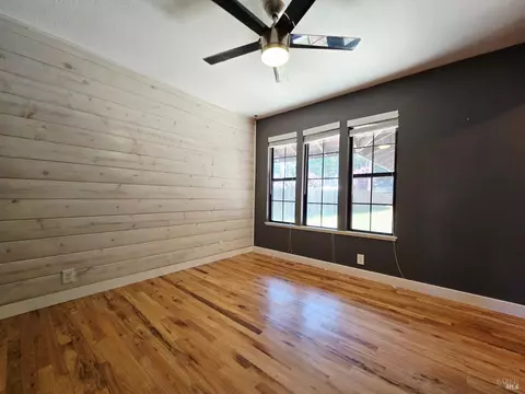Bedroom - 27160 Tuck Pl, Willits, CA 95490 photo 1 of 1
