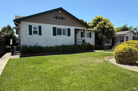 317 Indiana St, Vallejo, CA 94590 photo 2