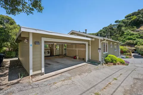 Exterior - 810 Spring St, Sausalito, CA 94965 photo 16 of 17
