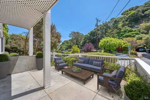 Exterior - 810 Spring St, Sausalito, CA 94965 photo 13 of 17