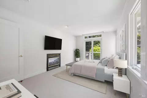 Bedroom - 810 Spring St, Sausalito, CA 94965 photo 2 of 12