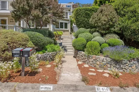 Exterior - 810 Spring St, Sausalito, CA 94965 photo 3 of 17