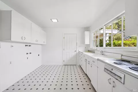 Other - 810 Spring St, Sausalito, CA 94965 photo 4 of 12