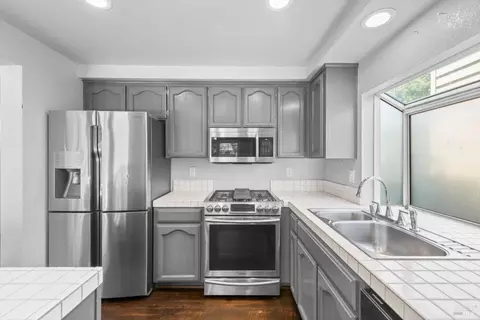 Kitchen - 5017 Perry Way, Antioch, CA 94531 photo 1 of 2